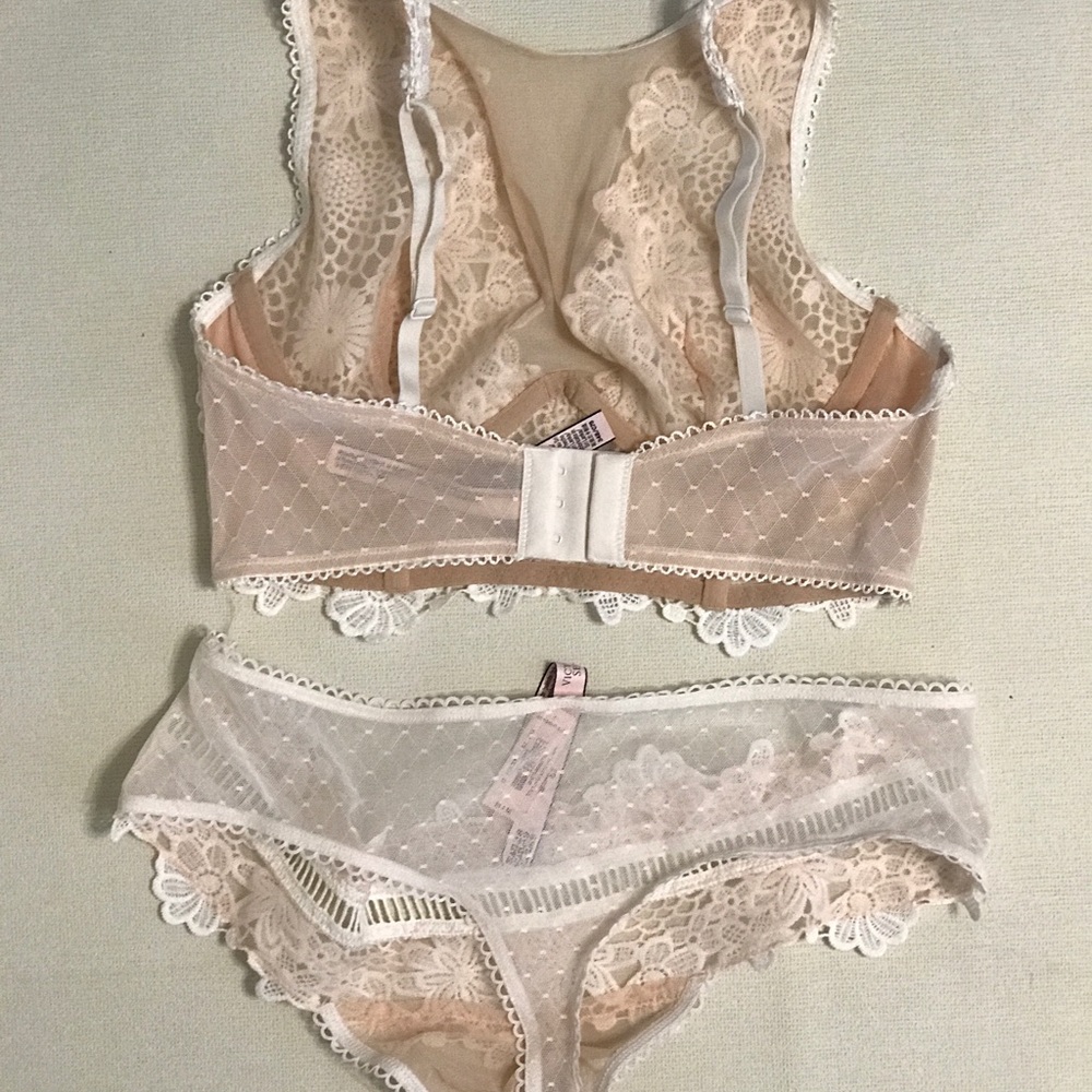 🤍 Victorias Secret 🤍 Appliqué Lace Crop Bralette Top & Panty Set - NEW w/Tags - Picture 12 of 14